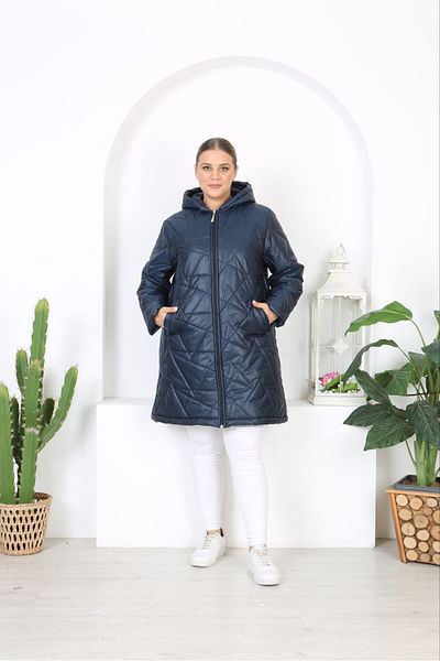 Butik Nilyam Női nagyméretű bélelt kapucnis steppelt kabát 24648