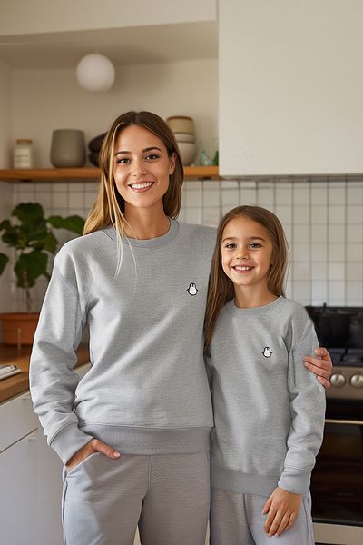 TRENDYOLKIDS Girl's Gray Mini Sweatshirt - Mother Printed, Tkdaw25Sw00052