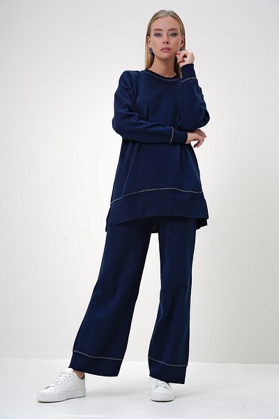 Trend Alaçatı Stili Women's Indigo Crew Neck Stripe Detailed Knitwear Blouse and Trousers Set Alc-X12802
