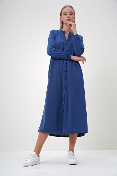 Trend Alaçatı Stili Women's Indigo Blue Crew Neck Buttoned Front Double Pocket Knitted Dress Alc-X12866