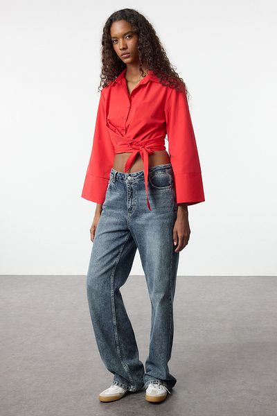 Trendyol Collection Red Binding Részletes Normál Normál Fit Szövött ing TWOAW25GO00067