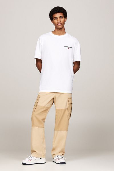 Tommy Jeans TJM REG LINEAR PRINT TEE EXT - Vágott és mintás részletekkel