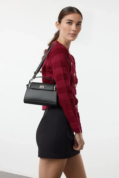 TRENDYOL SHOES Fekete fémes részletes női mini városi válltáska TAKAW25OC00008
