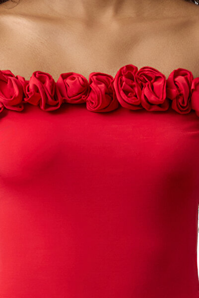 Trendyol Collection Red Rose részletes kötött test TPRAW25BD00015