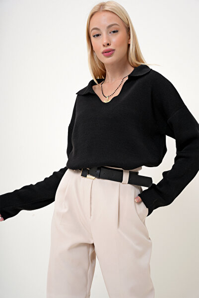 VAGGON Dámský úpletový svetr s černým polo límečkem s elastickým pasem a rukávem Prm1071