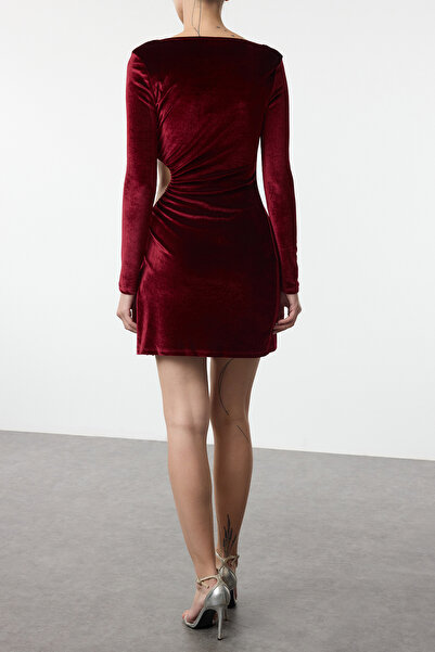Edit by Trendyol Burgundy Cut Out/Window Detail Velvet Knitted Dress Tedaw25El00028
