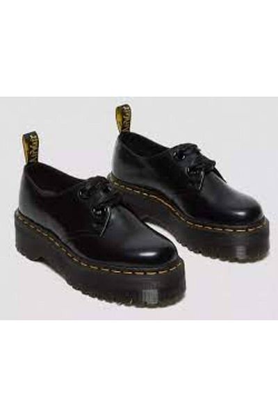 Dr. Martens 8 Szemcsizma