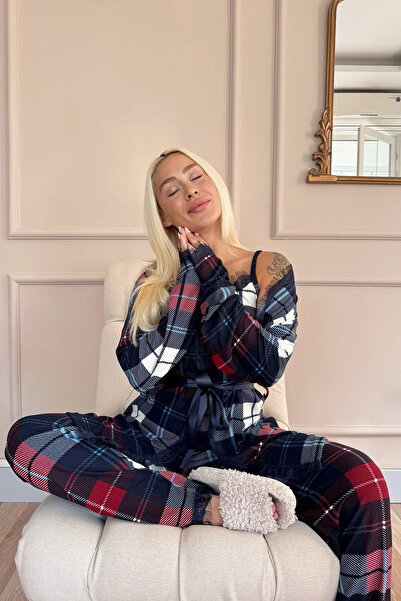 Pijamaevi Ekose Baskılı Sabahlıklı Kadife Pijama Takımı
