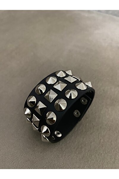 Aksabeltchokers 4.cm piramit&çivili metalci Bileklik