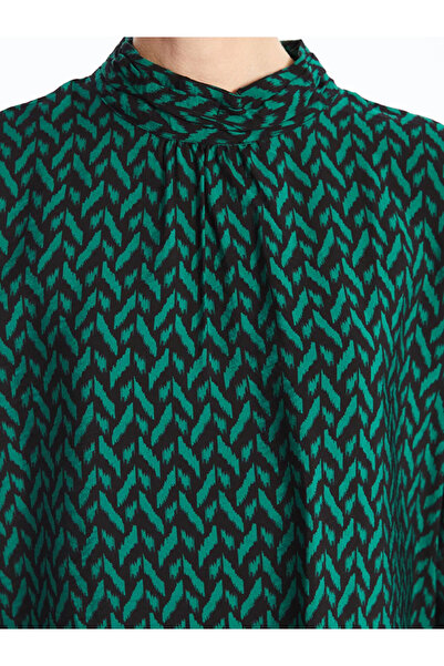 LC Waikiki LCWAIKIKI Classic Dik Yaka Desenli Oversize Kadın Bluz