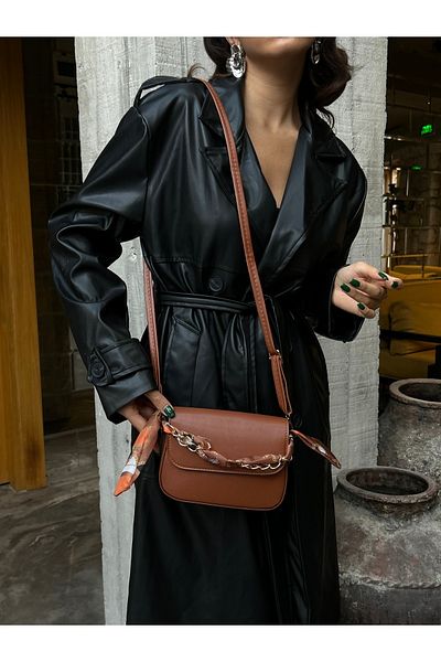 Mojeva Alen Scarf and Chain Accessory Women's Hand and Shoulder Bag