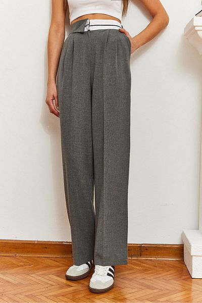 Bianco Lucci Damen-Palazzo-Hose mit weitem Bein, asymmetrischer Taille und Knöpfen 60361004