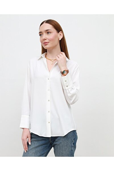 Carmena Vera Lycra Satin Shirt White