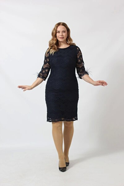 Moda Berray Kolları Tüy Detaylı Dantel Elbise Büyük Beden Kısa Abiye