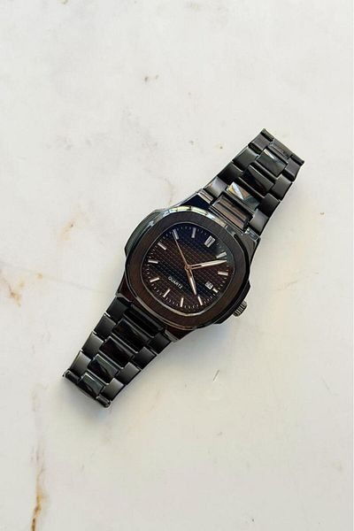 OQQO Pavia Men's Black Wristwatch