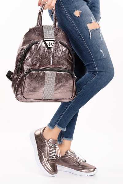 Gondol Kadın Taş Detaylı Günlük Sırt Çantası ald.1250 Platin