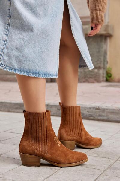 NILUFARR Γυναικείες μπότες Novella Tan Suede από γνήσιο δέρμα με κοντό τακούνι
