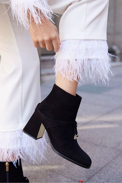 NILUFARR Γυναικείες μπότες με τακούνι Debora Black Suede