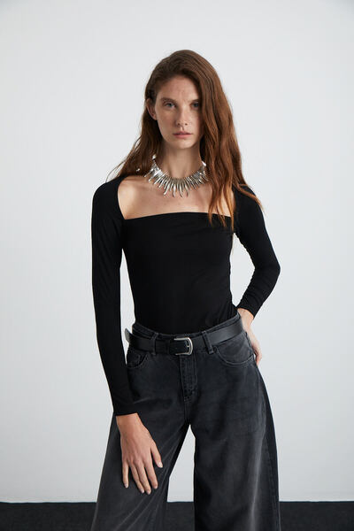 ETHIQUET HILLARY Bluză neagră pentru femei, din viscoză și lycra, cu guler pă...