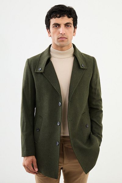 Mcr Buttoned Coat Collar