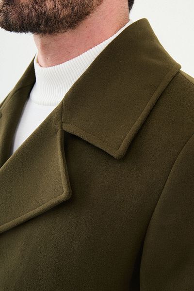 Mcr Pointed Collar Coat