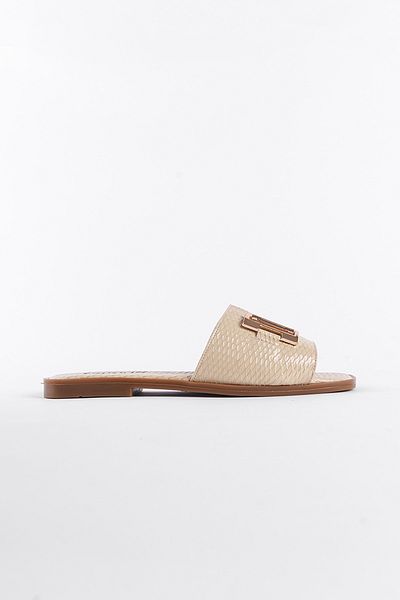 Capone Outfitters Damen Hausschuhe mit goldener Schnalle H