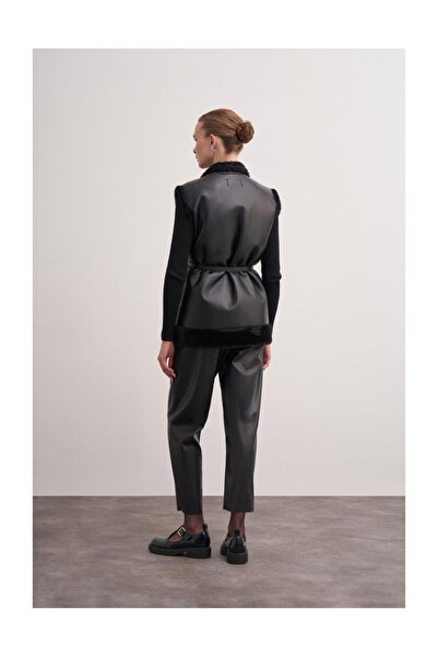 FUSHYA Plush Detailed Leather Vest