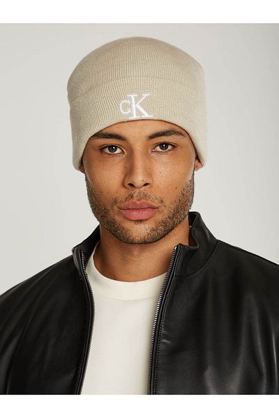 Calvin Klein Monogram Embro Brož Typ Bílý semiš s kapucí