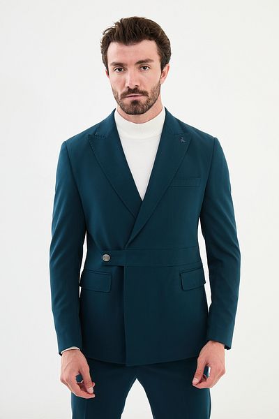 Mcr Pointed Collar Suit Set