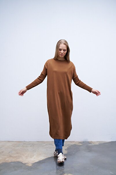 QANU Basic Knitwear Tan