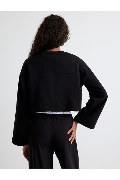 Koton Crop φούτερ αλεξίπτωτο ύφασμα Λεπτομερής άνετη εφαρμογή