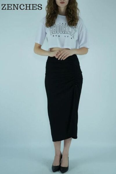 ZENCHES Crop T-Shirt