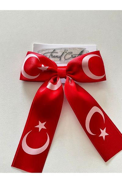 Trend Toka 29 October Republic Clip Bow Buckle