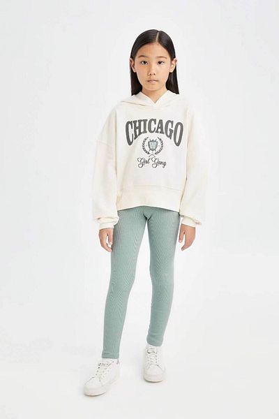 DeFacto 2-teiliges Set für Mädchen mit Kapuze, bedrucktem Sweatshirt, elastischem Bund, geripptem Camisole-Leggings D0730a824au
