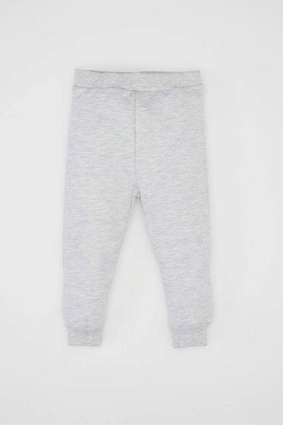 DeFacto Weiches, flauschiges Sweatshirt und Jogginghose für Babys im 2er-Set – Farbblock Y1410a224au