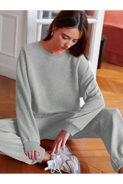 MODARİCH Gray Minimal Heart Patterned Jogger Sweatshirt and Sweatpants Set - Crew Neck