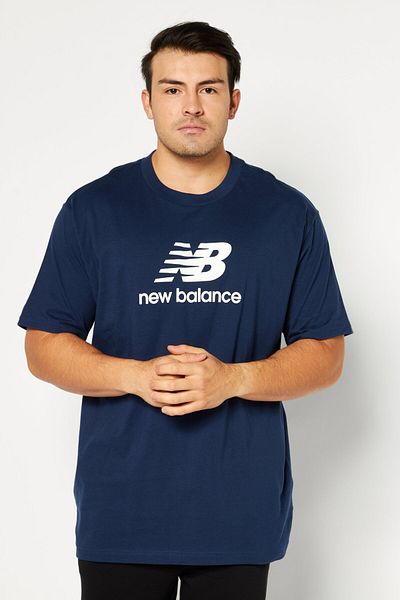 New Balance Men Sportswear Fit Training T-Shirt, Navy Blue