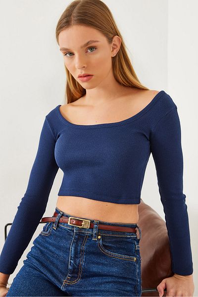 Bianco Lucci Damen-Basic-Crop-Bluse 2405 mit quadratischem Kragen und langen Ärmeln 60351046
