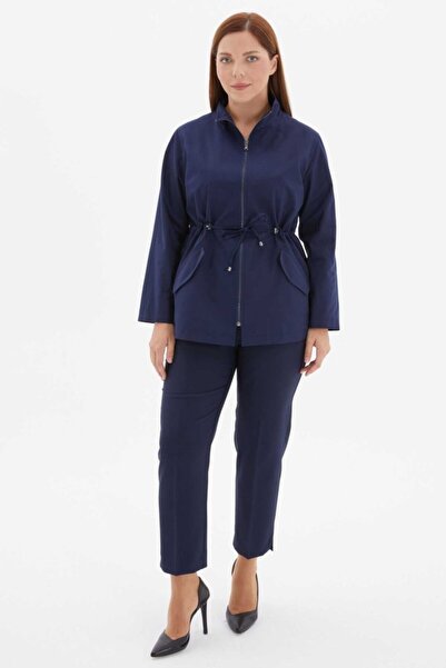 Selen Giyim Büyük Beden Dik Yaka Beli Büzgülü Trençkot