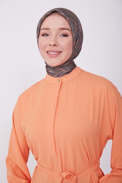 Armine Mandarin 23k4701 - Tunic with Elastics and Belt