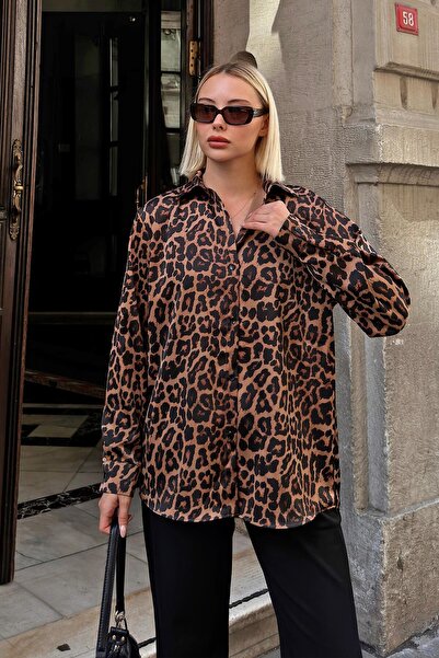 Swist Barna Fea Leopard mintás női szatén ing