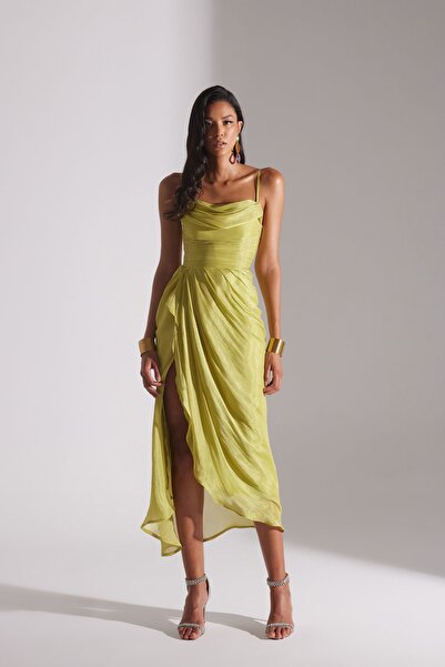 BETTY & SAM EVA DRAPELİ ASKILI GECE ELBİSESİ