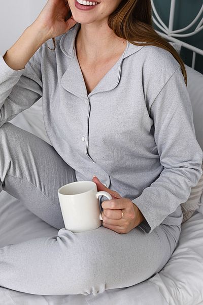 Sude HOMEWEAR Women's Gray (Winter) Shirt Collar Pajamas Set
