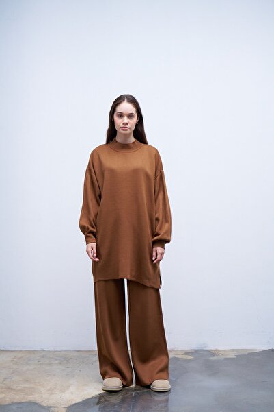 QANU Manolya Triko Takım Taba