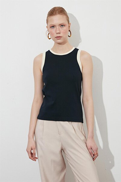 YOUR NAME Bluză albastru bleumarin cu mânecă zero