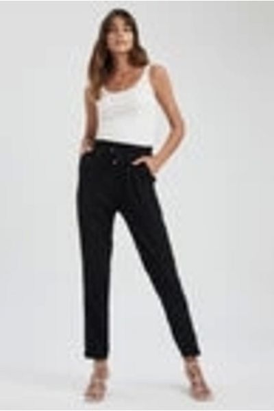 DeFacto L3164 Pocketed Elastic Waist Woven Trousers