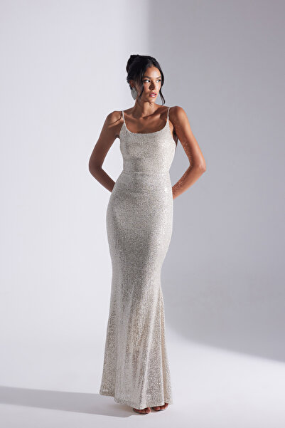 BETTY & SAM KENNA PAYET DORE ASKILI BALIK GECE ELBİSESİ