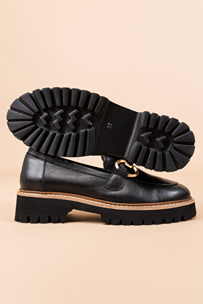 Getcho Aspes Жіночі шкіряні чорні лофери