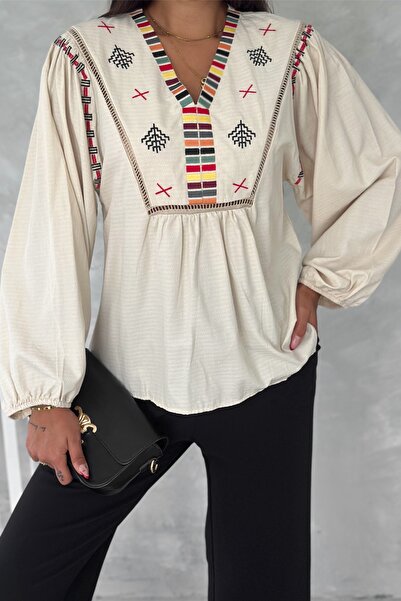 FEMELLE Women's Beige V-Neck Embroidered Blouse