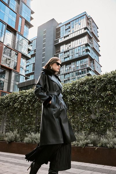 Zühre Black Fur Detailed Trench Coat - Sleeve and Shoulder 13521